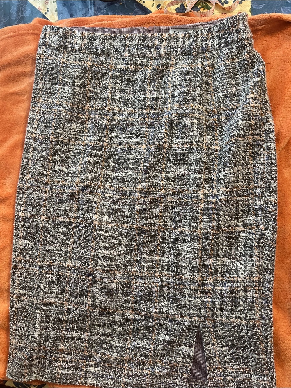 Textured Tweed Pencil Skirt in Gray and Cream for fall and winter wear - Picture 2 of 11